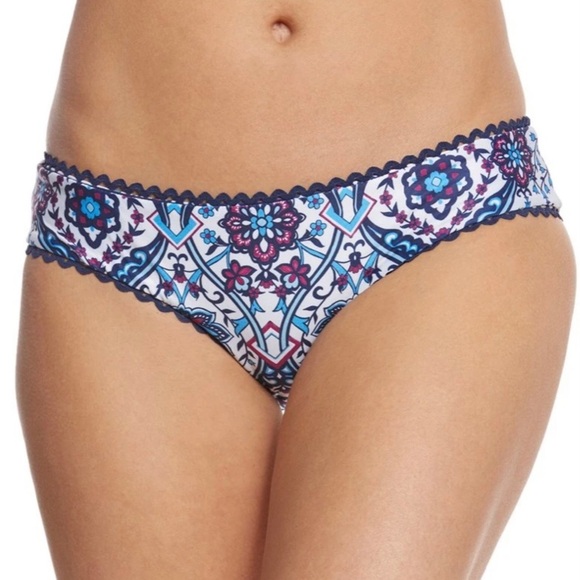 NWT‎ BECCA Reversible Virtue Hipster Bikini Bottom - Picture 1 of 9